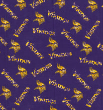 Load image into Gallery viewer, Minnesota Vikings Camo Logo Mask