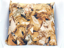 Load image into Gallery viewer, Horse Pillow